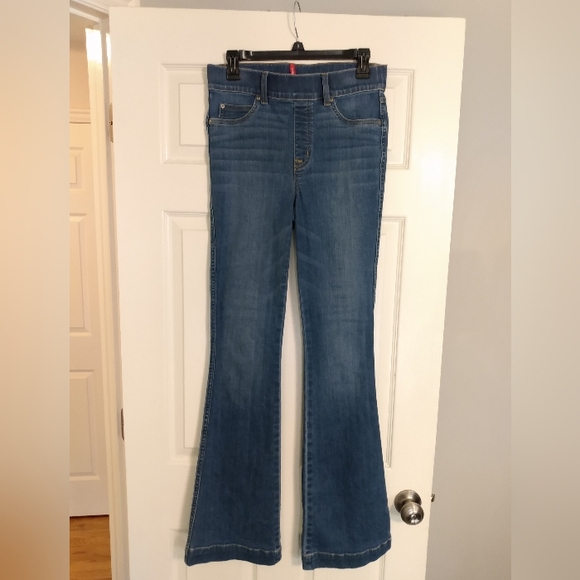 SPANX - Flare Jeans in Vintage Indigo - Small - Long Length - Picture 5 of 11